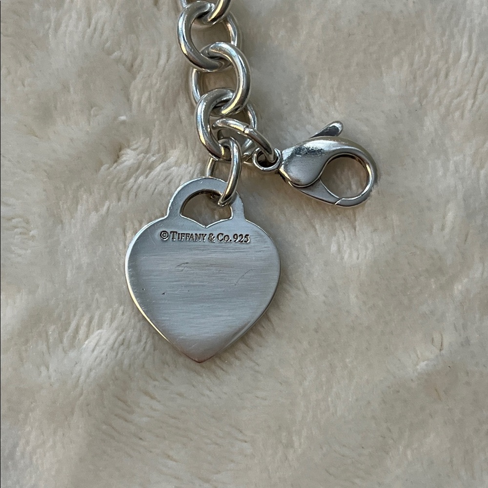 Tiffany & Co. Return to Tiffany Bracelet - Picture 4 of 8